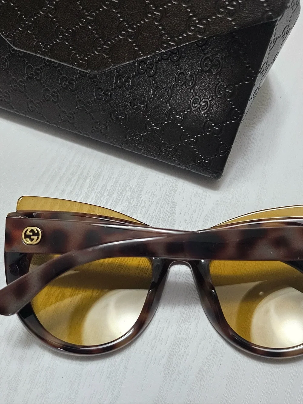 Gucci Women’s Tortoiseshell Cat-Eye Sunglasses with Yellow Lenses